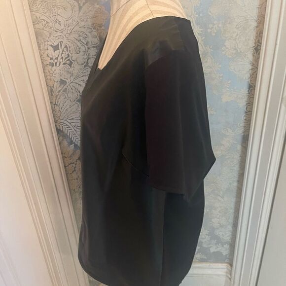 V NECK Leather Looking Top - Picture 12 of 16